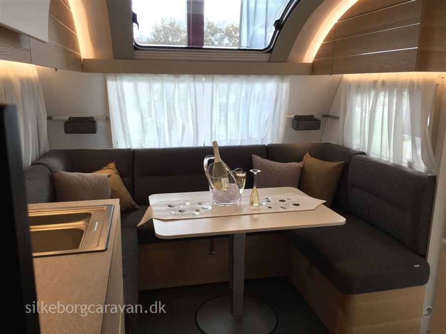 Adria Adora 613 UT Alde